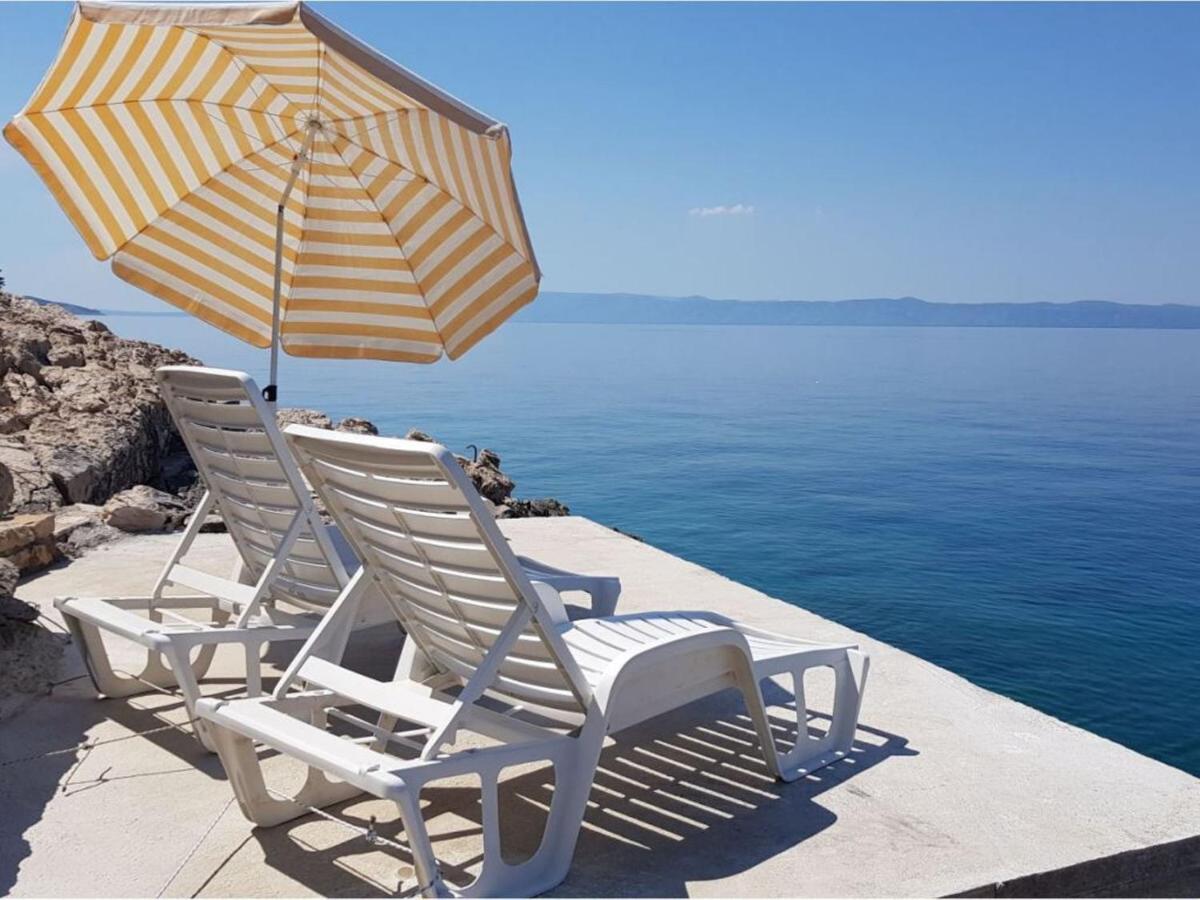 Holiday House Jakov Gdinj المظهر الخارجي الصورة
