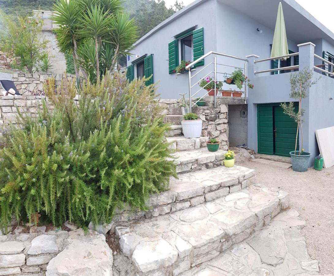 Holiday House Jakov Gdinj المظهر الخارجي الصورة